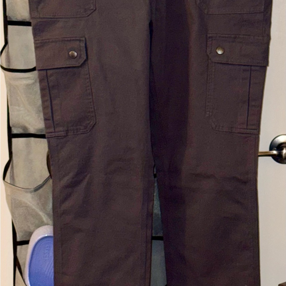 Duluth Trading Co Gray Fire hose Flex Skinny Cargo Pants - Picture 2 of 9